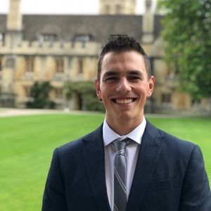 Meet your Posher, Cameron